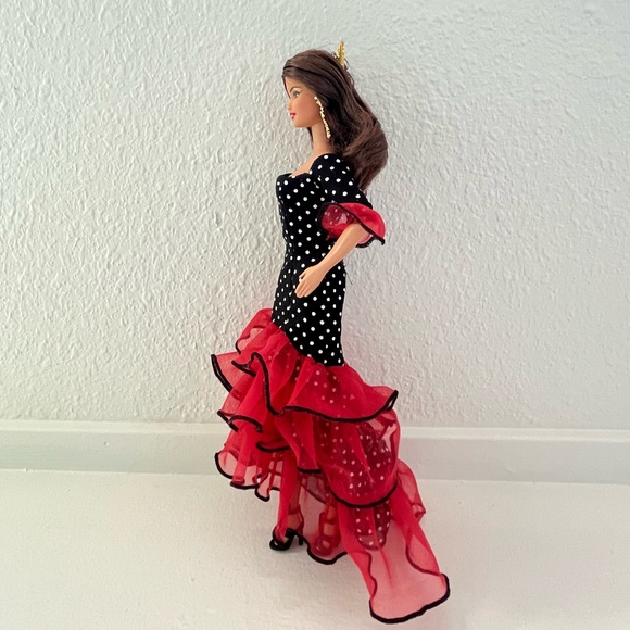 Barbie Dolls of the World - Spain - Picture 3 of 5
